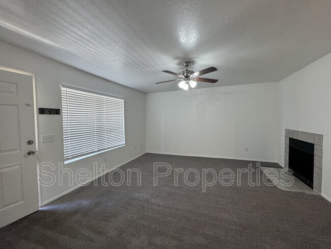 1331 W Baseline Rd Mesa, AZ 85202 photo 4