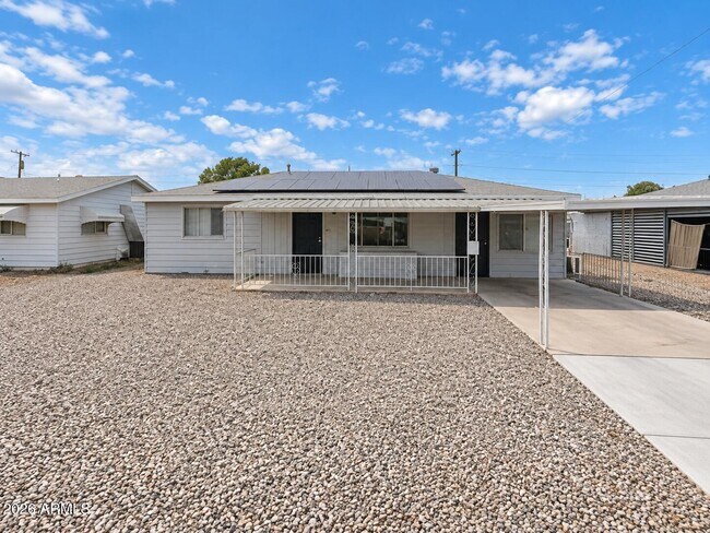 11400 N 112th Dr photo 2