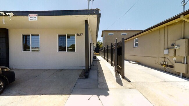 6457 Richard St San Diego, CA 92115 photo 3