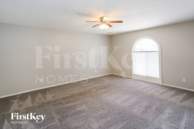 5240 W Desert Cove Ave Glendale, AZ 85304 photo 2