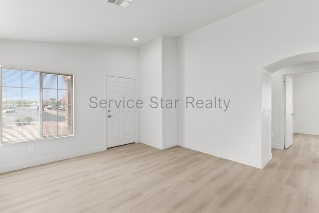 22010 W Solano Dr Buckeye, AZ 85326 photo 5