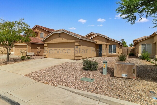 22010 W Solano Dr Buckeye, AZ 85326 photo 2
