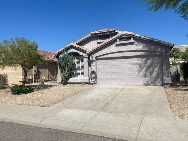 21611 N 48th Pl Phoenix, AZ 85054 photo 3