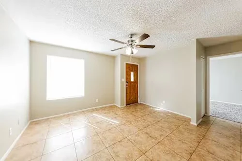 6937 W Haven Ave Phoenix, AZ 85035 photo 3