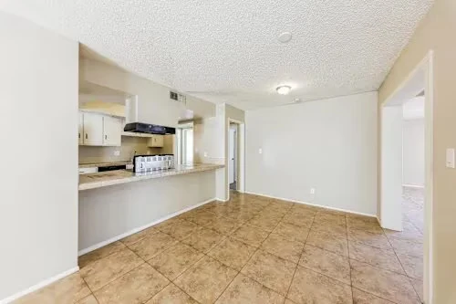 6937 W Haven Ave Phoenix, AZ 85035 photo 4