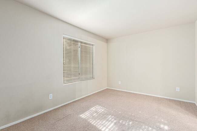 900 S 94th St Chandler, AZ 85224 photo 3