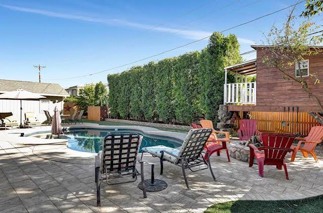 3909 E Whitton Ave Phoenix, AZ 85018 photo 2