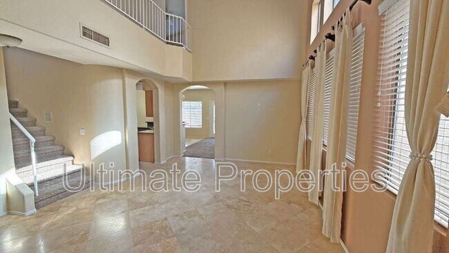 8372 W Melinda Ln Peoria, AZ 85382 photo 2