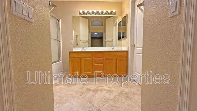 8372 W Melinda Ln Peoria, AZ 85382 photo 5