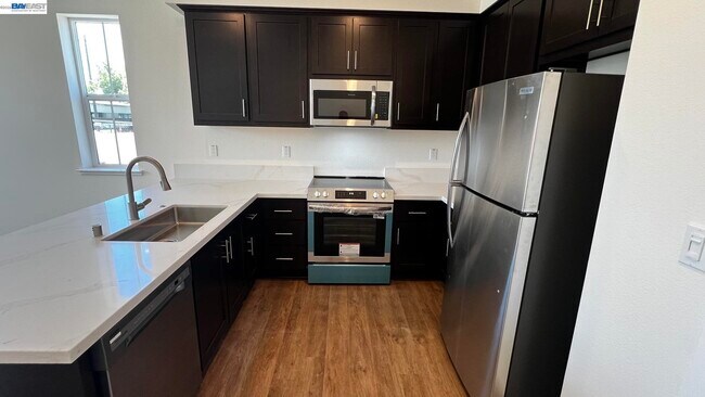 218 Church St Livermore, CA 94550 photo 5