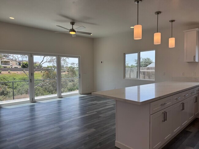 3535 Hatteras Ave San Diego, CA 92117