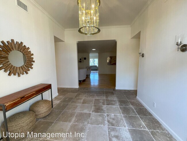 17784 Via Gracia San Diego, CA 92128 photo 3