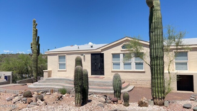 47832 N 18th Ave New River, AZ 85087