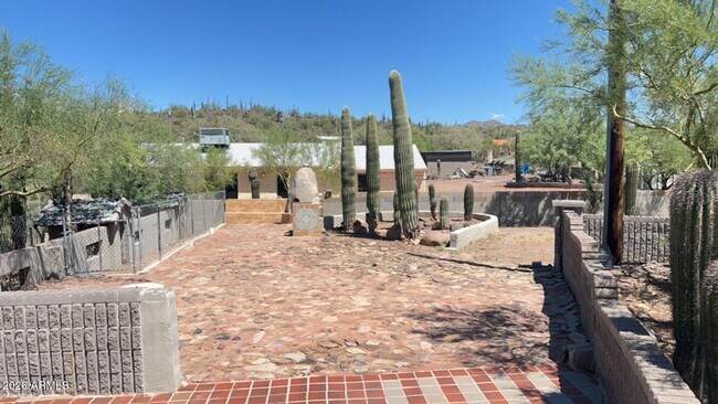 47832 N 18th Ave New River, AZ 85087 photo 3