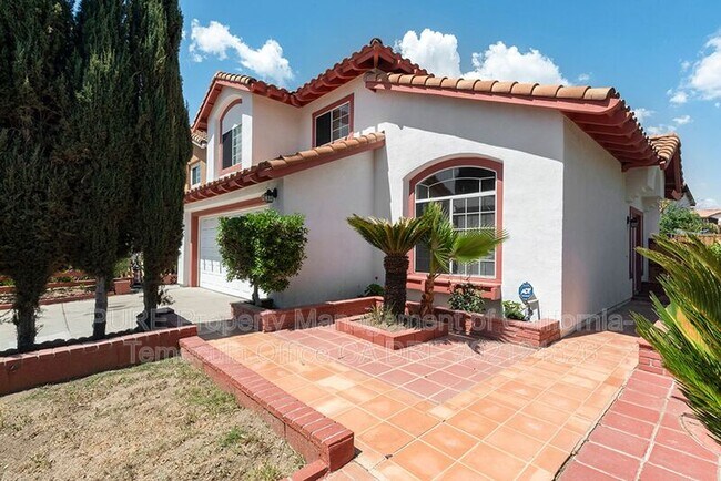25206 Parkcrest Dr Murrieta, CA 92562 photo 3