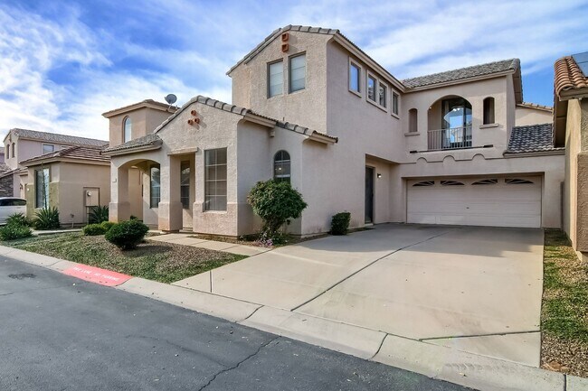 1312 S Providence Cir Mesa, AZ 85209 photo 3