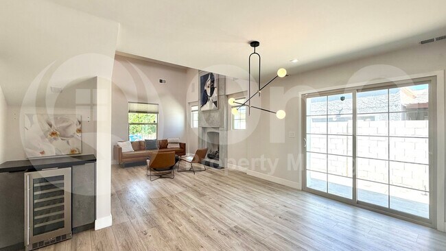 1029 E Garfield St Phoenix, AZ 85006 photo 4