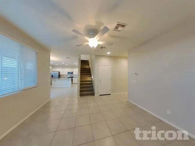 8627 E Peralta Ave Mesa, AZ 85212 photo 2