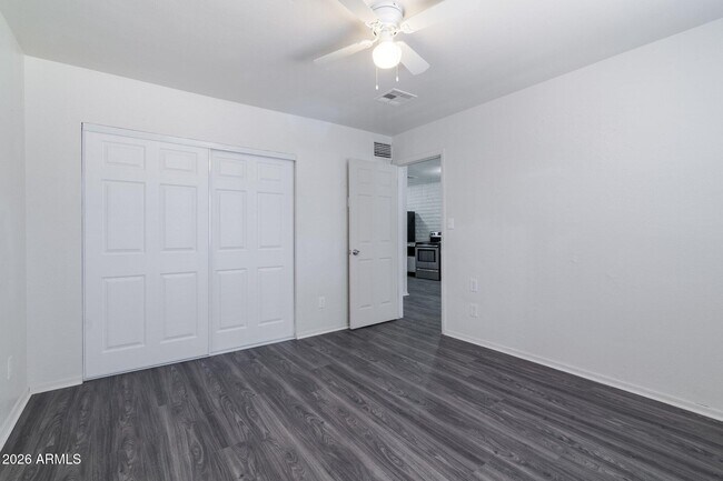 3111 W Jefferson St Phoenix, AZ 85009 photo 5