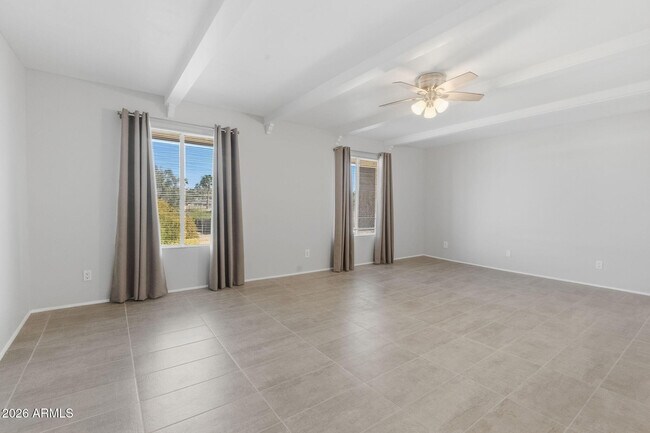 780 E Eugie Ave Phoenix, AZ 85022 photo 3
