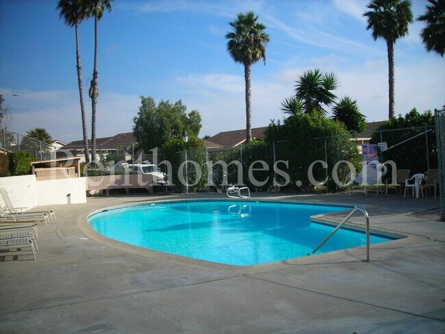 3642 Harvard Dr photo 4