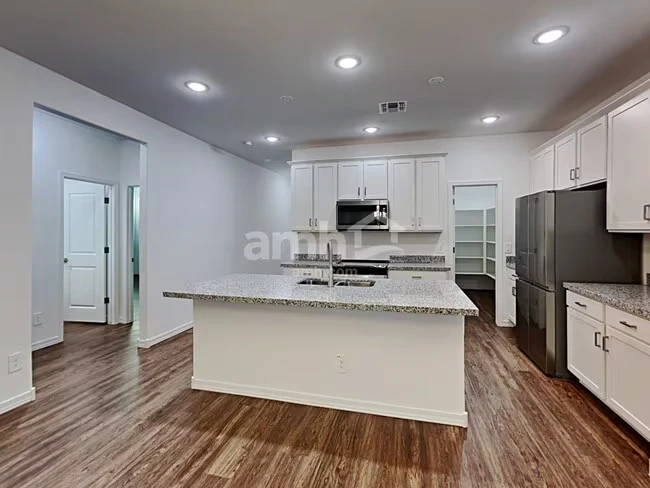 815 S 150th Dr Goodyear, AZ 85338 photo 5