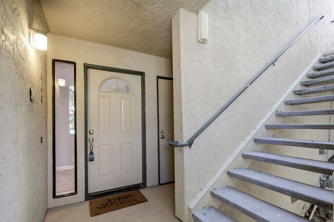 432 Portofino Dr San Carlos, CA 94070 photo 5