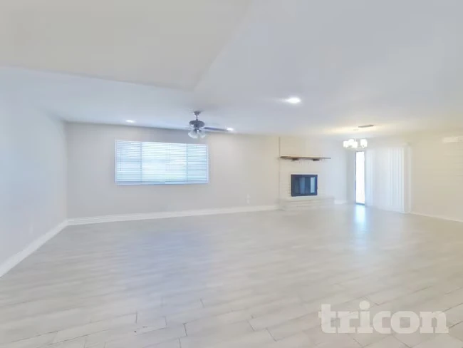 1409 N 62nd St Mesa, AZ 85205 photo 4