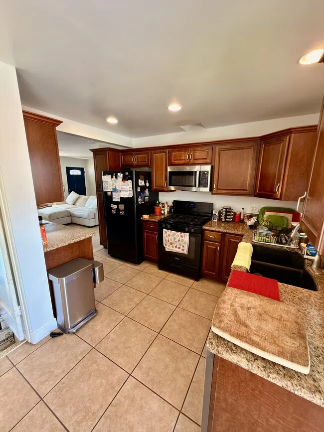 5265 Bocaw Pl San Diego, CA 92115 photo 3
