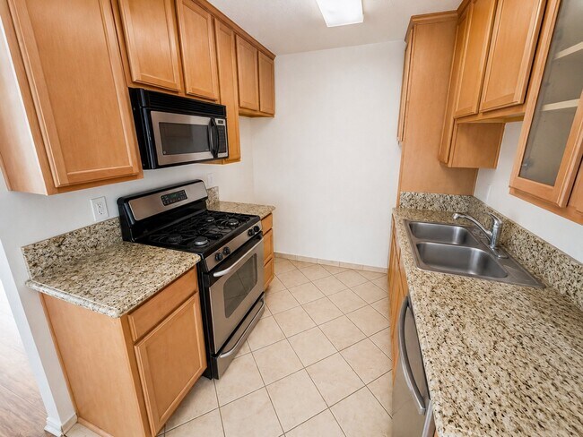 755 Paso de Luz Chula Vista, CA 91911 photo 5