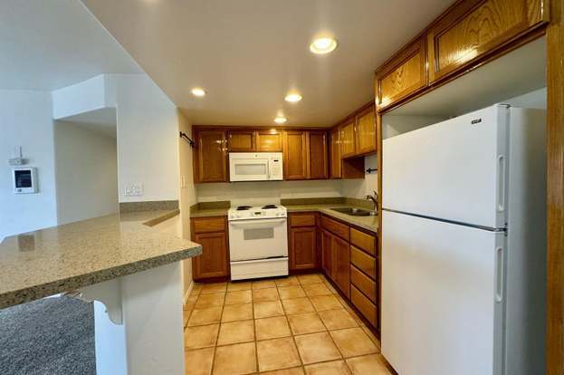 360 Rosecrans St San Diego, CA 92106 photo 5