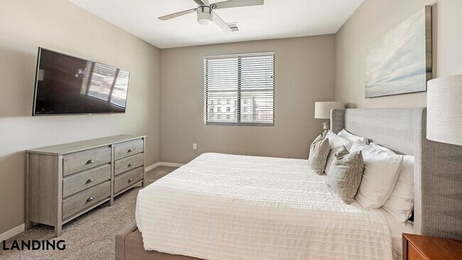 402 W Lincoln St Phoenix, AZ 85003 photo 4