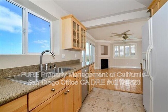 1220 Seacoast Dr Imperial Beach, CA 91932 photo 4