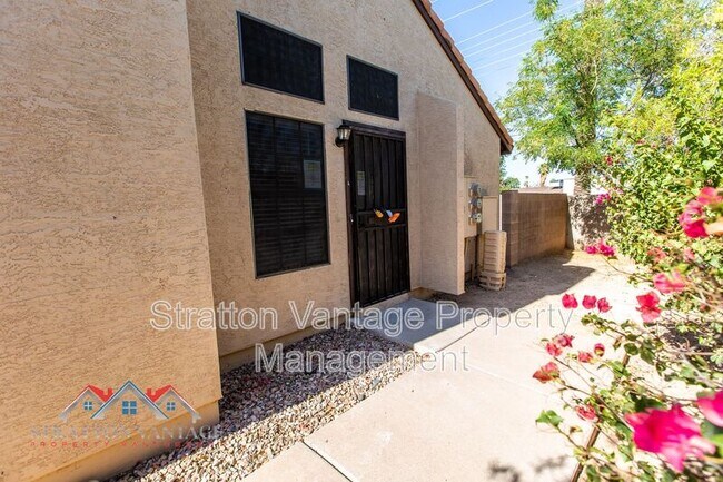 921 W University Dr Mesa, AZ 85201 photo 2