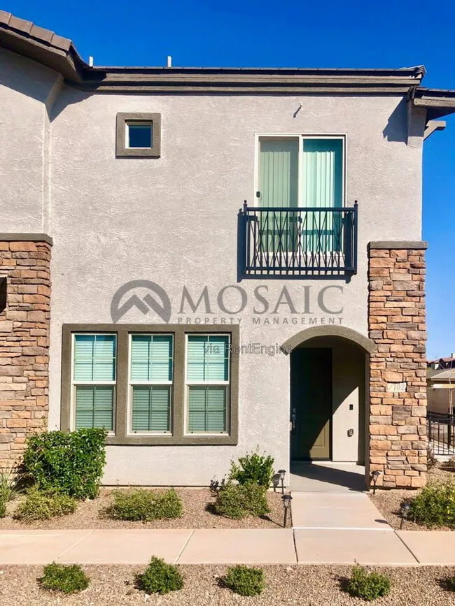 1851 E Frye Rd Gilbert, AZ 85295 photo 2