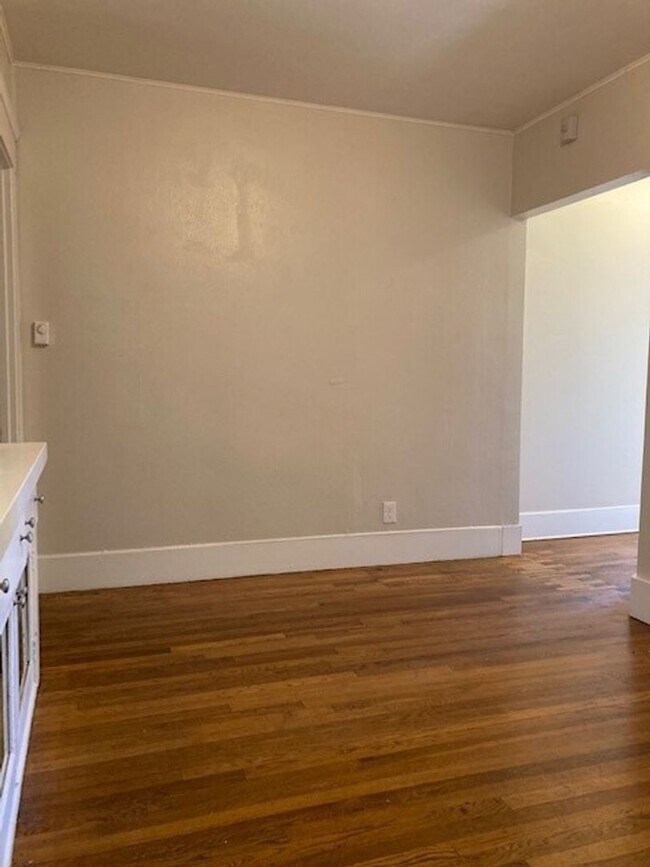 3042-3048 Broadway San Diego, CA 92102 photo 5
