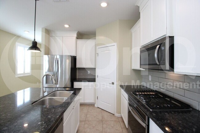 13259 N 143rd Dr Surprise, AZ 85379 photo 5