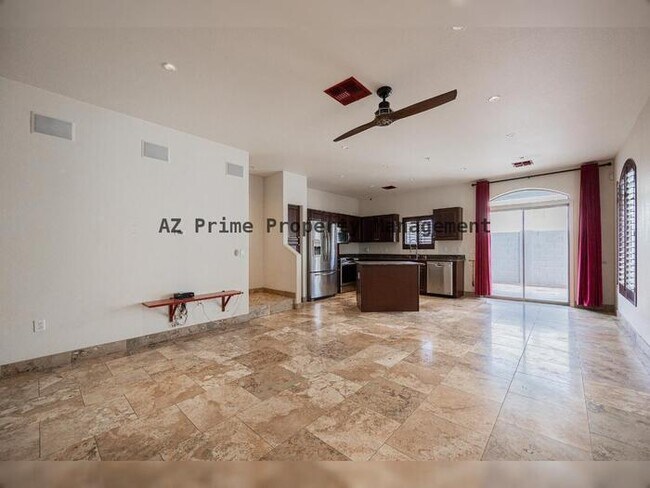 2401 E Rio Salado Pkwy Tempe, AZ 85288 photo 5