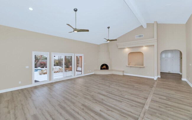 8633 E Camino Del Monte Scottsdale, AZ 85255 photo 4