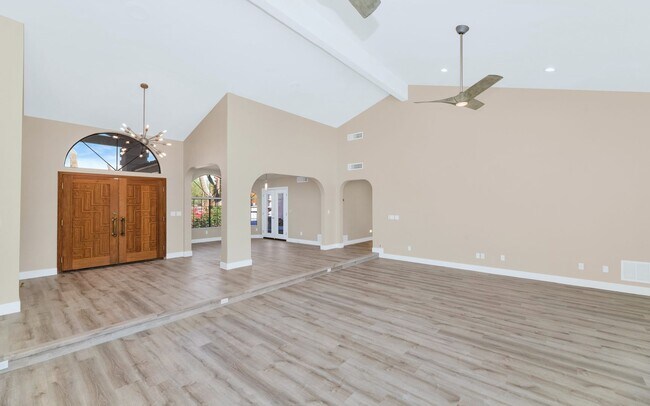 8633 E Camino Del Monte Scottsdale, AZ 85255 photo 2