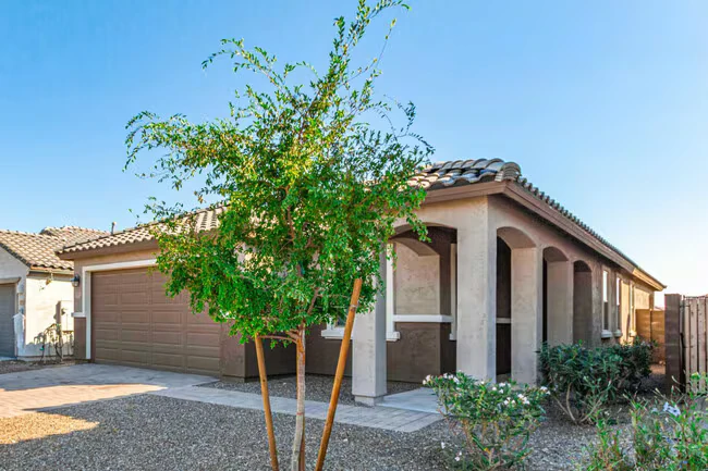 19725 W Rancho Dr Litchfield Park, AZ 85340 photo 4