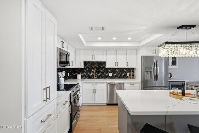7920 E Camelback Rd Scottsdale, AZ 85251 photo 4