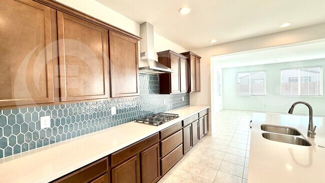 5403 W Sweet Pea Terrace Phoenix, AZ 85339 photo 4