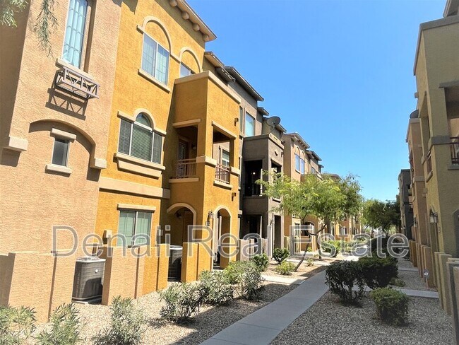 2150 W Alameda Rd Phoenix, AZ 85085 photo 3