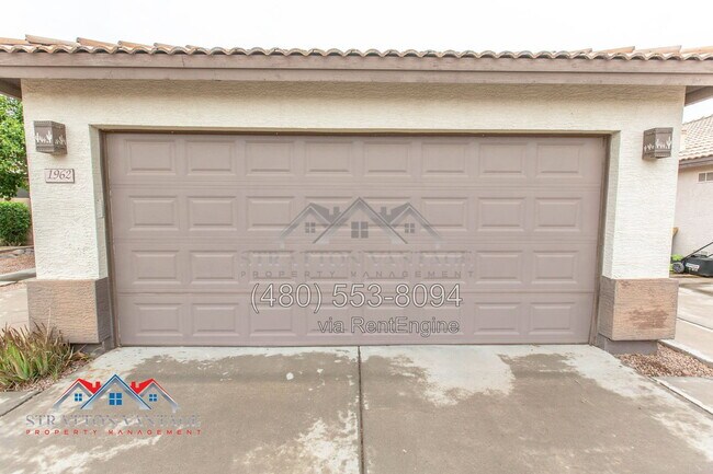1962 S Oak St Gilbert, AZ 85233 photo 4
