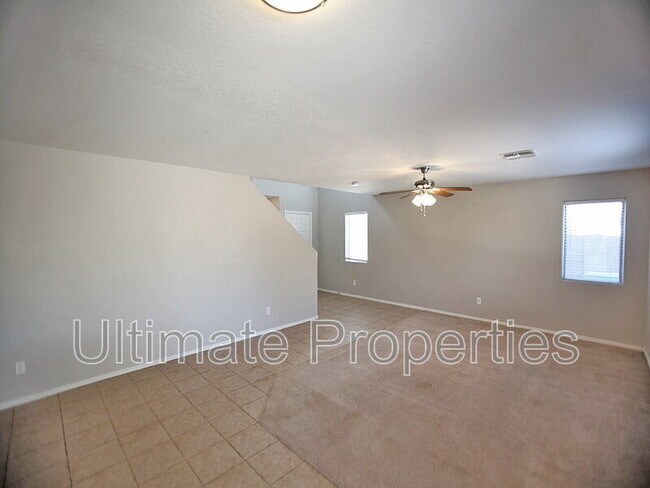 7928 W Florence Ave Phoenix, AZ 85043 photo 2