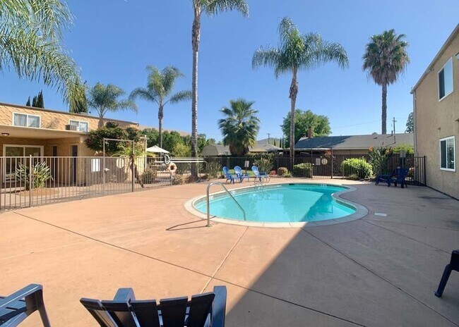 1386 E Madison Ave El Cajon, CA 92021 photo 5