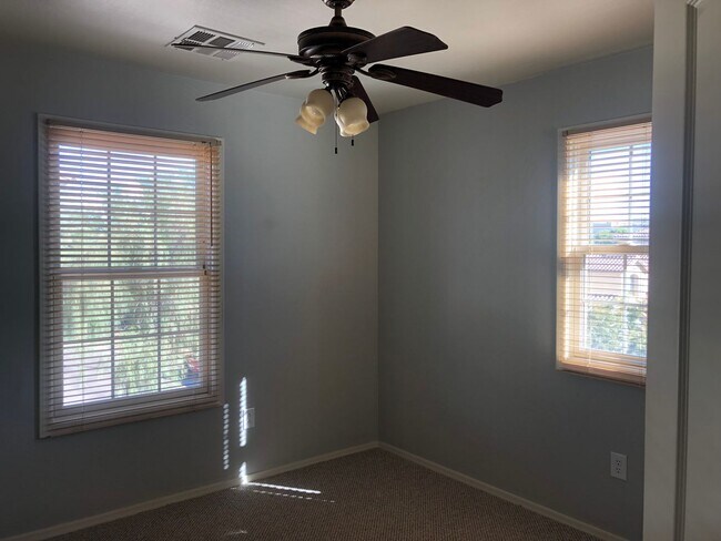 2792 S Bahama Dr Gilbert, AZ 85295 photo 4
