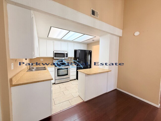 2252 Durasno Ln Spring Valley, CA 91977 photo 5