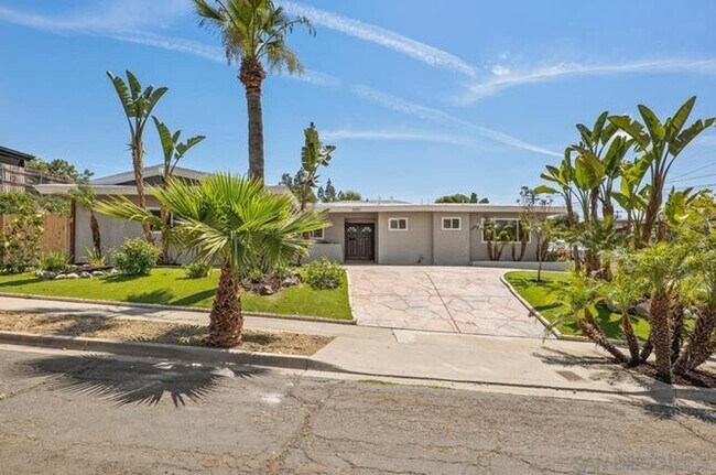 5051 Lenore Dr San Diego, CA 92115 photo 4